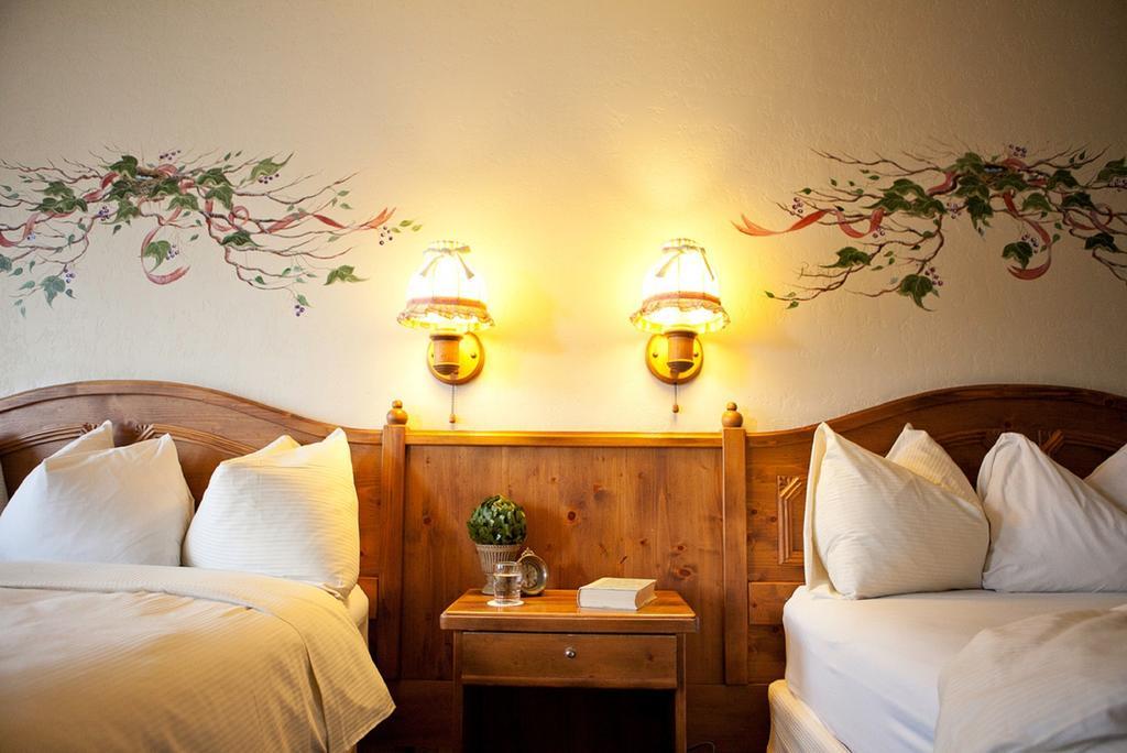 Enzian Inn Leavenworth Extérieur photo